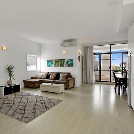Apartment At Cooper St Sydney Luaran gambar